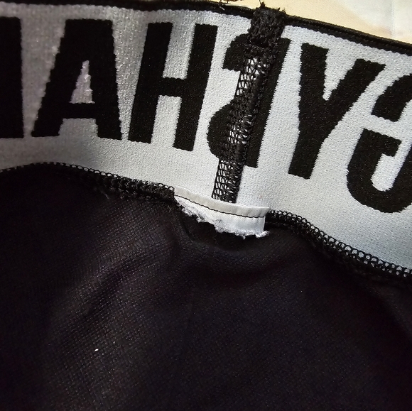 Gymshark black shorts - Picture 3 of 3
